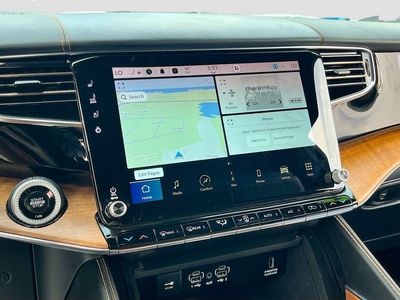 2024 Jeep Grand Wagoneer - Photo 15