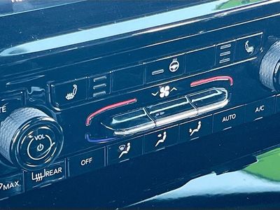 2023 Jeep Grand Cherokee - Photo 19