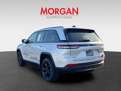 2023 Jeep Grand Cherokee - Photo 5