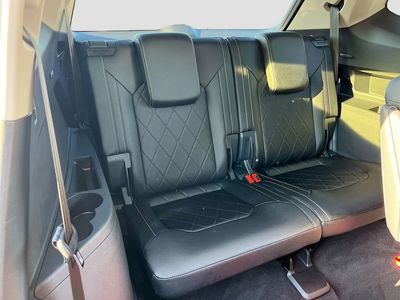 2025 Volkswagen Atlas - Photo 27