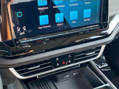 2025 Volkswagen Atlas - Photo 16