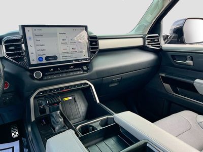 2022 Toyota Tundra - Photo 23