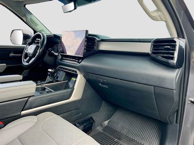 2022 Toyota Tundra - Photo 28