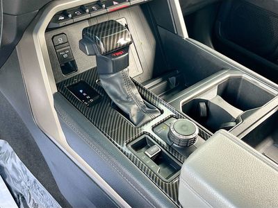 2022 Toyota Tundra - Photo 16