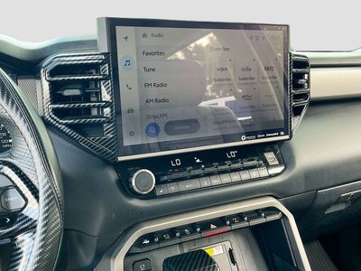 2022 Toyota Tundra - Photo 14