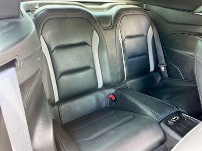 2018 Chevrolet Camaro - Photo 25
