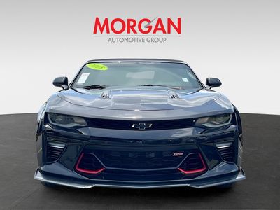 2018 Chevrolet Camaro - Photo 2