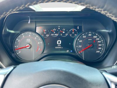 2018 Chevrolet Camaro - Photo 12