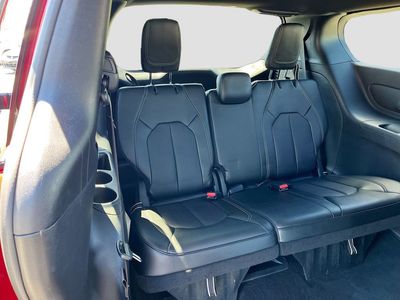 2025 Chrysler Pacifica - Photo 26