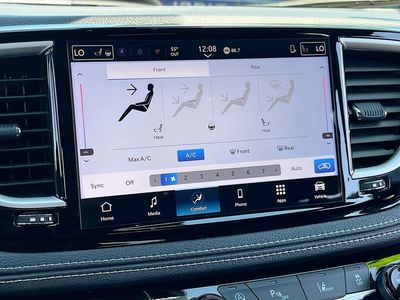 2025 Chrysler Pacifica - Photo 19