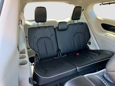 2024 Chrysler Pacifica - Photo 27