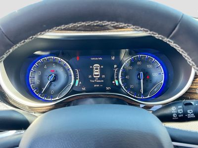 2024 Chrysler Pacifica - Photo 12