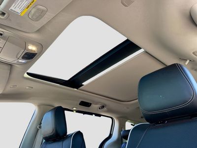 2024 Chrysler Pacifica - Photo 21