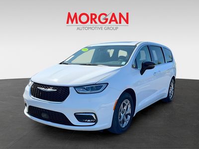 2024 Chrysler Pacifica - Photo 3