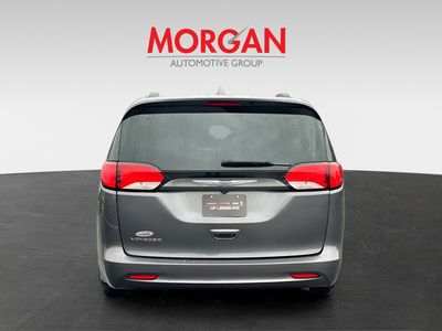 2020 Chrysler Voyager - Photo 6