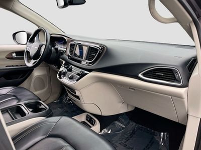 2020 Chrysler Voyager - Photo 28