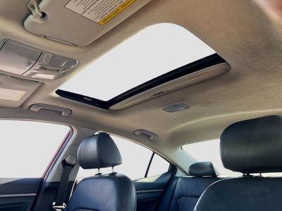 2017 Hyundai Elantra - Photo 22
