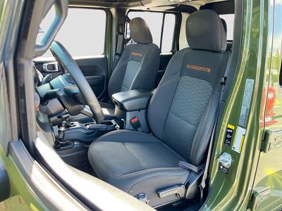 2023 Jeep Gladiator - Photo 20
