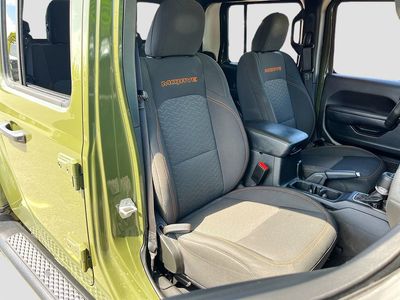 2023 Jeep Gladiator - Photo 26
