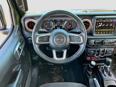 2023 Jeep Gladiator - Photo 21