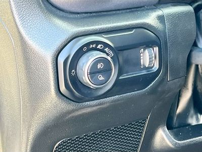 2023 Jeep Gladiator - Photo 10