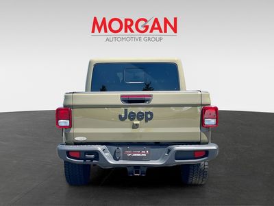 2025 Jeep Gladiator - Photo 6