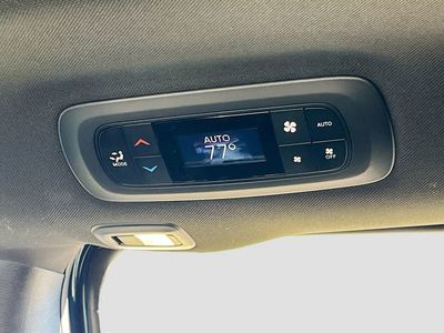 2024 Chrysler Pacifica Hybrid - Photo 26
