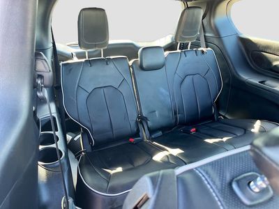 2024 Chrysler Pacifica Hybrid - Photo 28