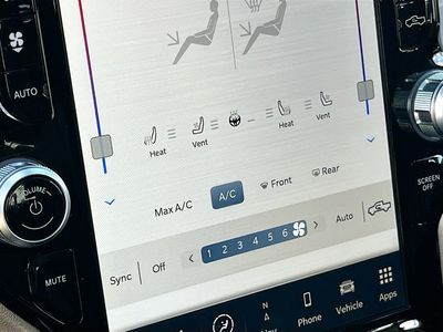 2023 Ram 3500 - Photo 20