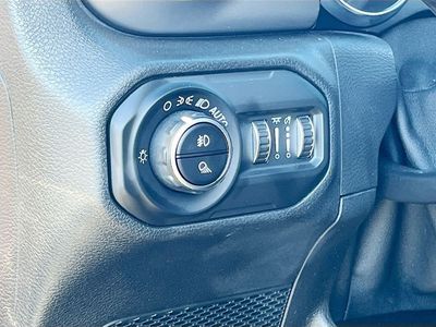 2021 Jeep Gladiator - Photo 10