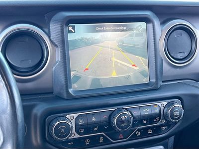2021 Jeep Gladiator - Photo 14