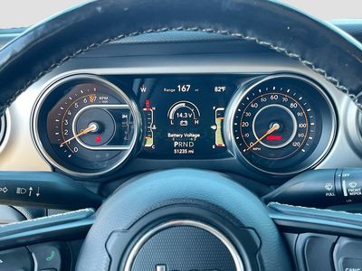 2021 Jeep Gladiator - Photo 12