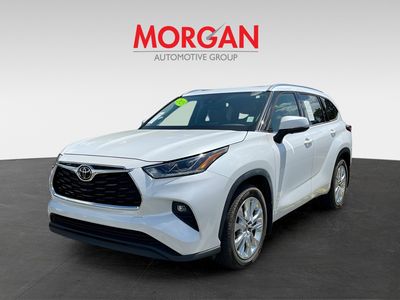 2023 Toyota Highlander - Photo 3