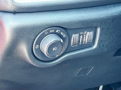 2026 Chrysler Pacifica - Photo 10