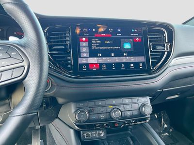 2025 Dodge Durango - Photo 15