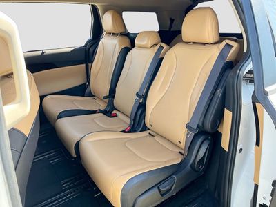2022 Kia Carnival - Photo 24