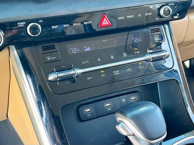 2022 Kia Carnival - Photo 16