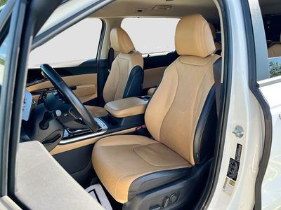 2022 Kia Carnival - Photo 21