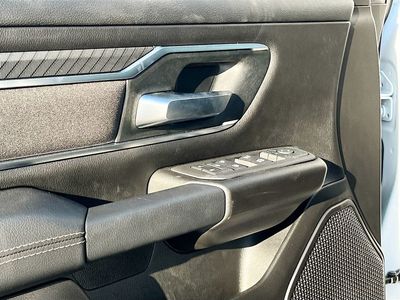 2026 Ram 1500 — photo 18 view