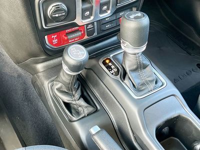 2026 Jeep Wrangler - Photo 16