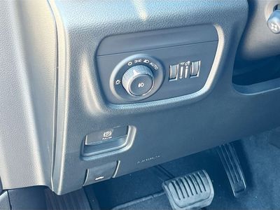 2025 Jeep Grand Cherokee - Photo 10