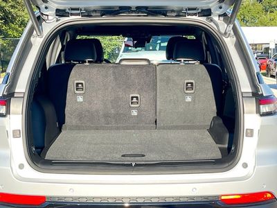 2025 Jeep Grand Cherokee - Photo 26