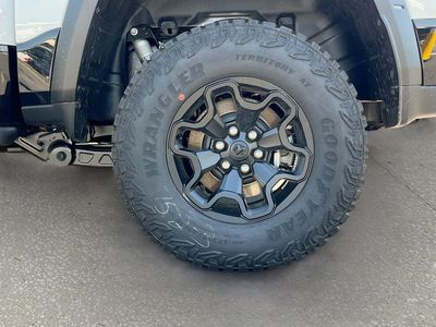 2026 Ram 1500 — photo 32 view