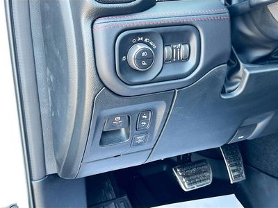 2026 Ram 1500 — photo 10 view
