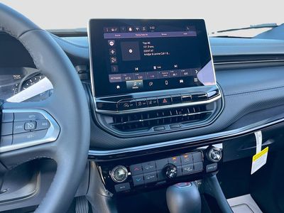 2026 Jeep Compass - Photo 14