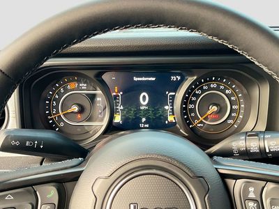 2026 Jeep Wrangler - Photo 12
