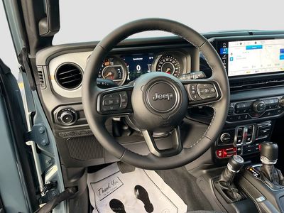 2026 Jeep Wrangler - Photo 21