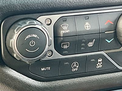 2026 Jeep Wrangler - Photo 19