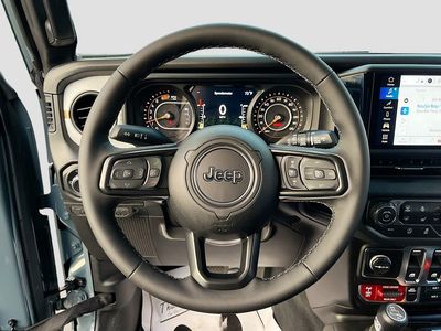 2026 Jeep Wrangler - Photo 11