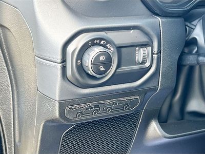 2026 Jeep Gladiator - Photo 10